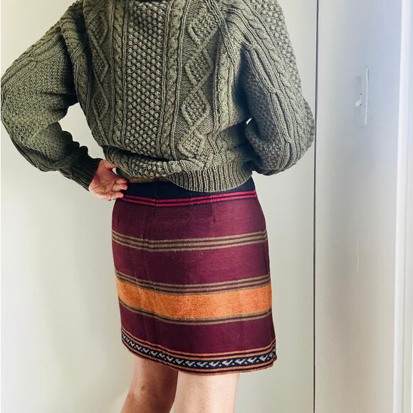 Vintage Wool Blanket Skirt Mini Wrap Size 10P Boho Western Southwestern Print - Picture 6 of 7